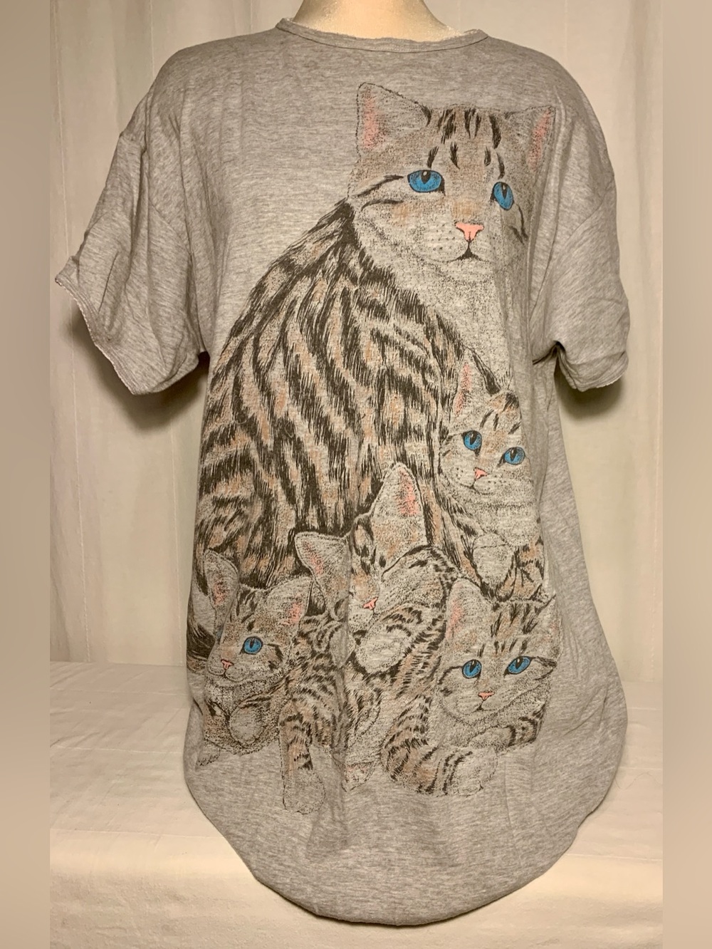 Vintage Y2K cat & kitten nightie